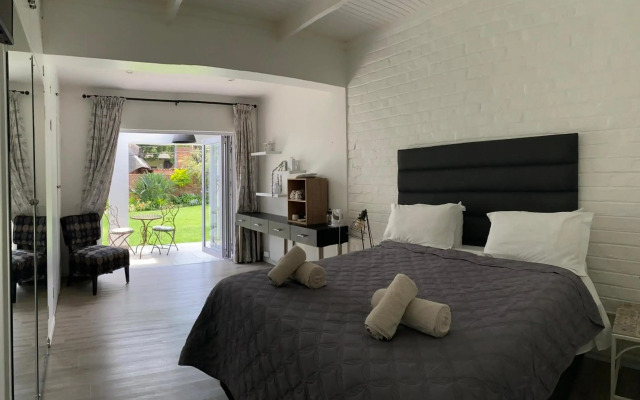 Kelkiewyn Waterkloof Guesthouse
