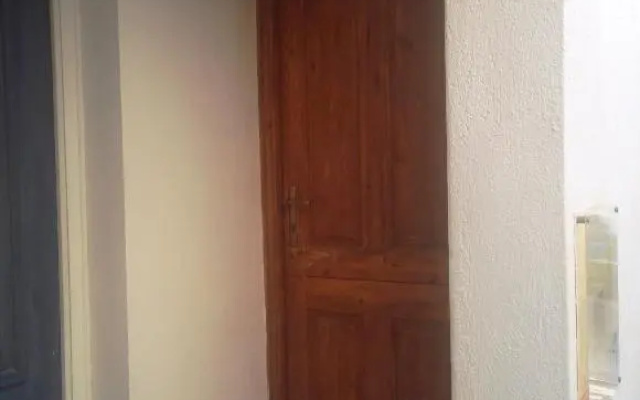 Enjoy sunset from a wonderful traditional studio