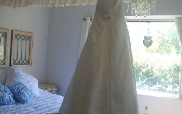 Columbia Gardens Winery and Grape Escape Guesthouse