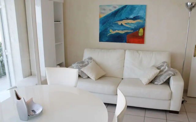 220-apartamento Acceso Directo a la Playa