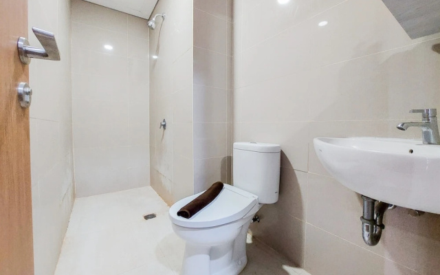 Homey And Restful Studio Apartment B Residence