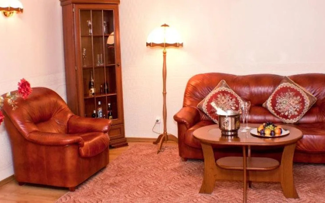 Good Stay Dinaburg Hotel
