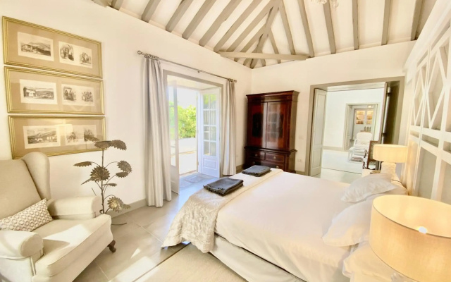 Exclusiva Casa Canaria con Magníficas Vistas al Mar