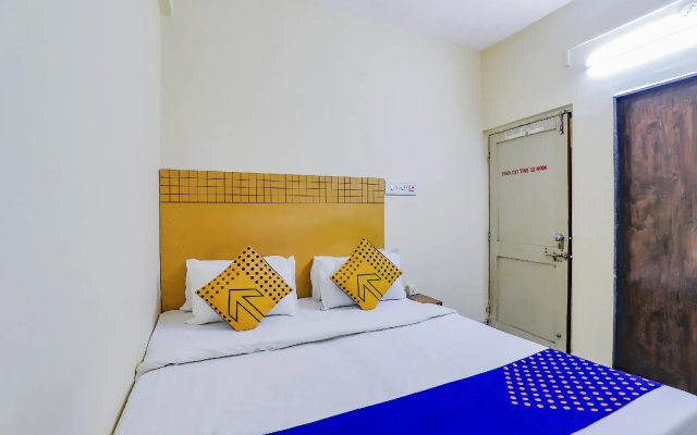 SPOT ON 77564 Hotel Shivang
