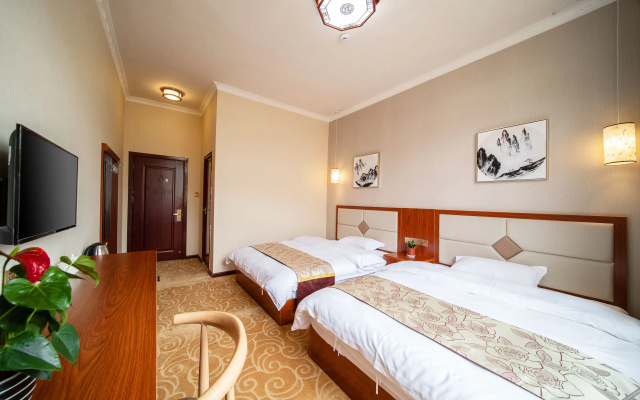 Puhua Hotel
