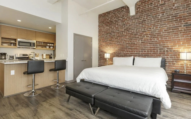 Soma Lofts Apartment
