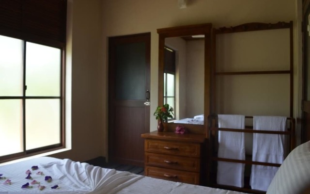Отель Aqua Front Yala Resort Шри-Ланка, Тиссамахарама - отзывы, цены и фото номеров - забронировать отель Aqua Front Yala Resort онлайн комната для гостей