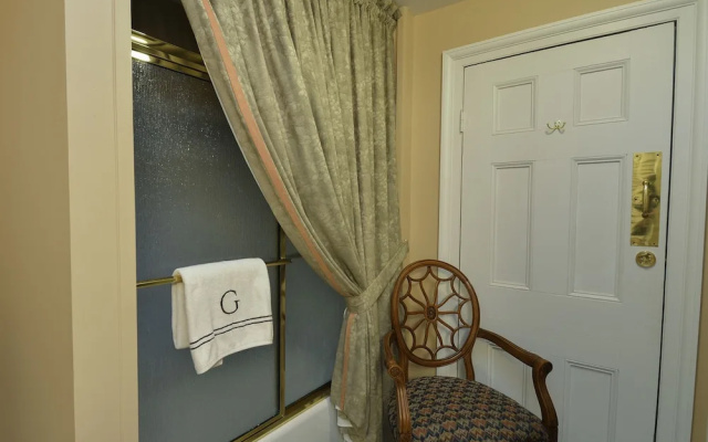 Choctaw Hall Bed and Breakfast