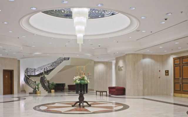 Crowne Plaza Manama (Bahrain)