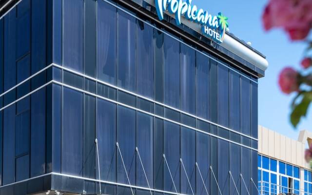 Tropicana Resort Hotel Sochi вид на фасад