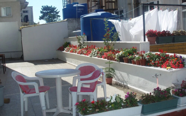 Bahar Pansiyon