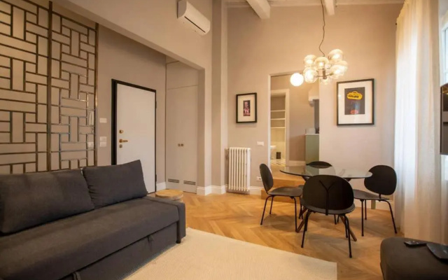 Hs4U Ricasoli Luxury apartment near Duomo N.1
