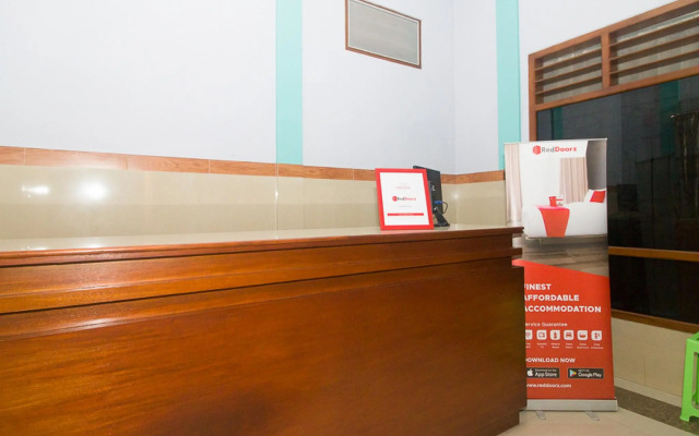 RedDoorz Syariah near Alun Alun Bojonegoro