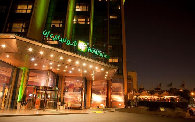Отель Holiday Inn Cairo Citystars вид на фасад