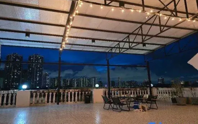 Sukhum Huai Khwang Hotel