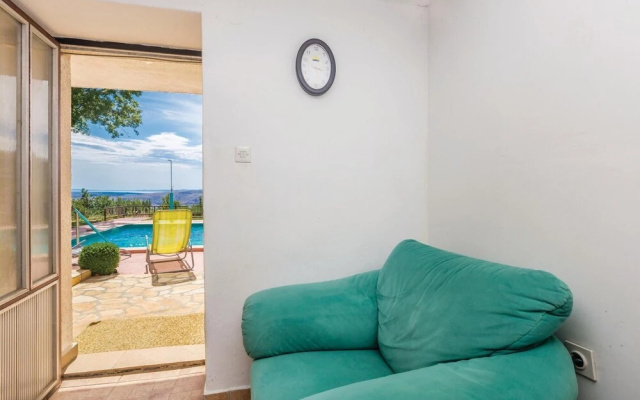 Amazing Home in Jablanac With 2 Bedrooms and Outdoor Swimming Pool