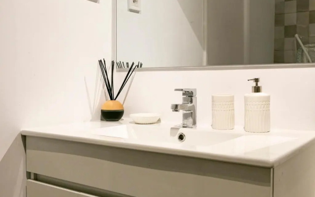 Alameda Principal FreshApartments by Bossh Apartments