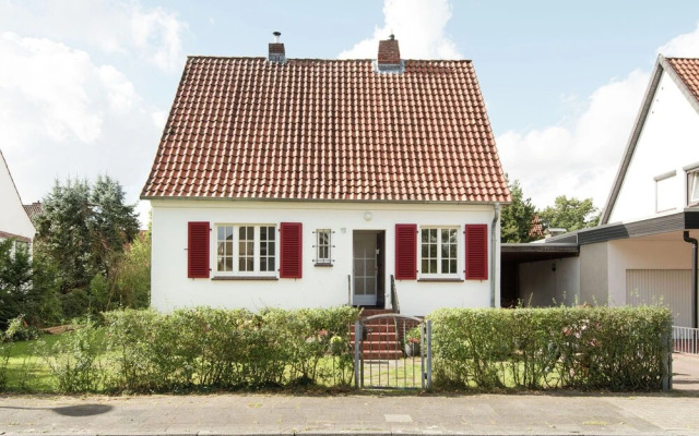 Lovely Apartment in Celle With Garden and Grill