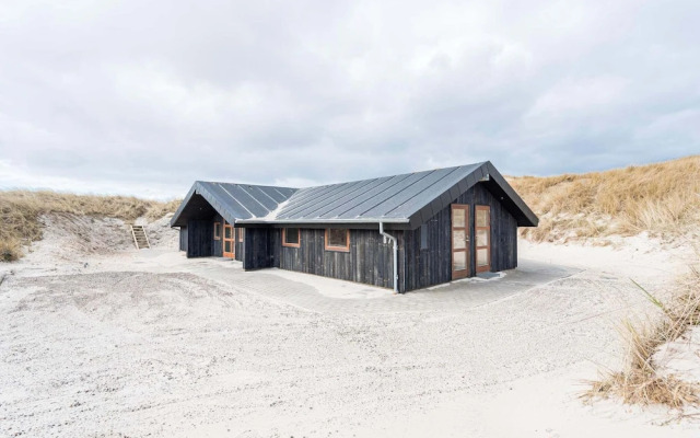 6 Person Holiday Home in Henne