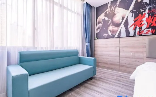 Huashang Film Hotel (Nanning Railway Station)