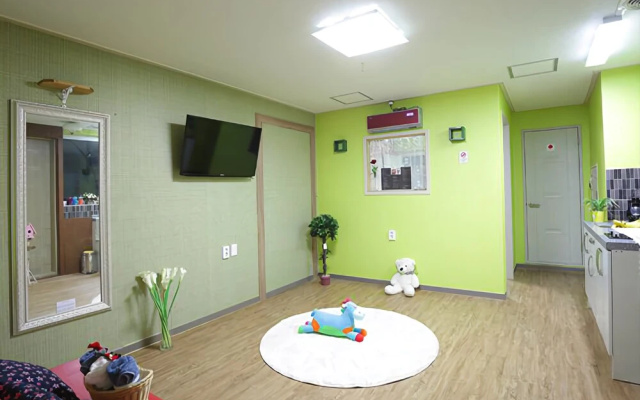 Yongin Caribbean Hue Pension