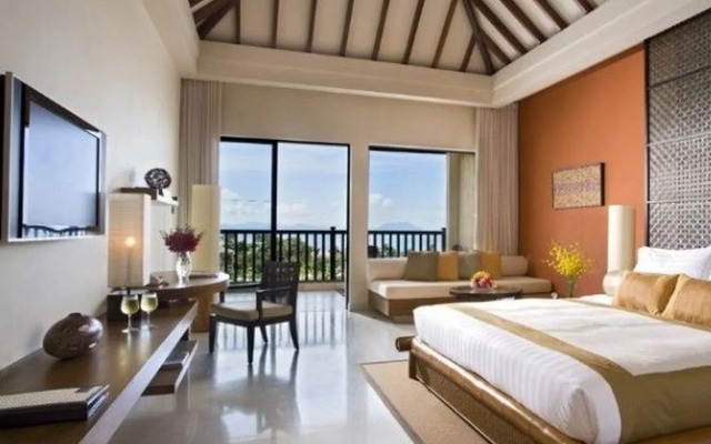 Kaihua International Hotel