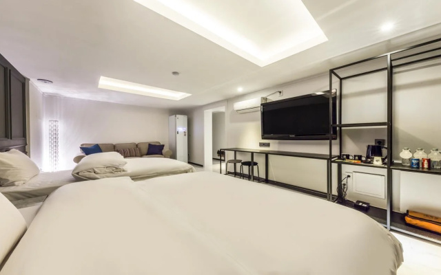 Stay Hotel Seocho