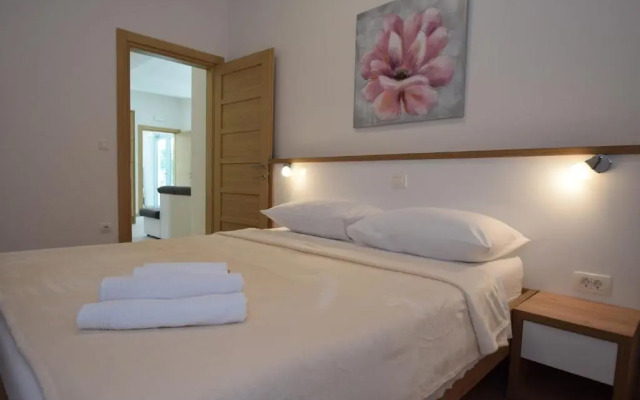 Apartment Anića Kuk