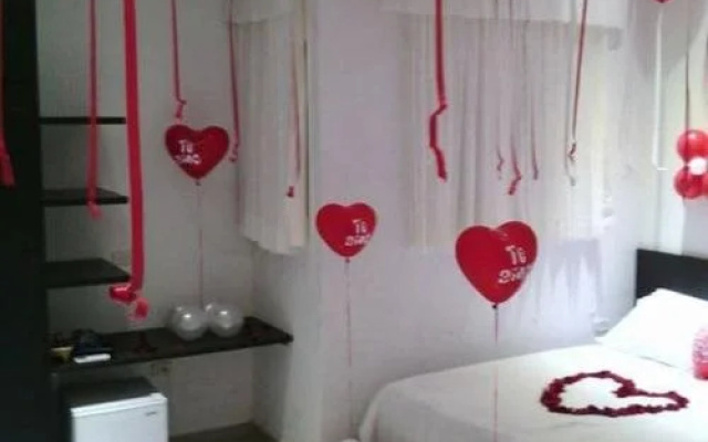 Hotel 999
