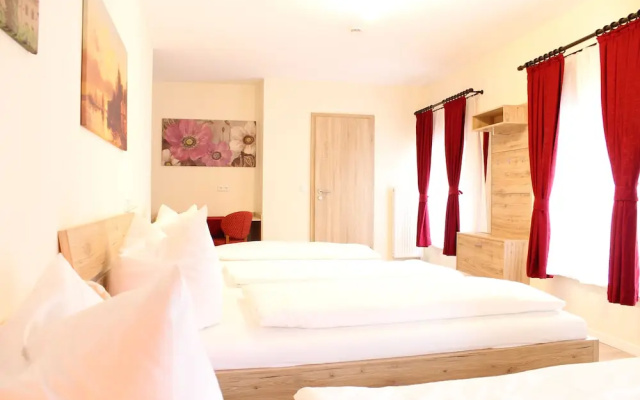 Garni City Hotel
