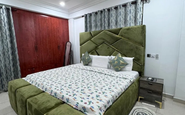 Mercy Royal Heights