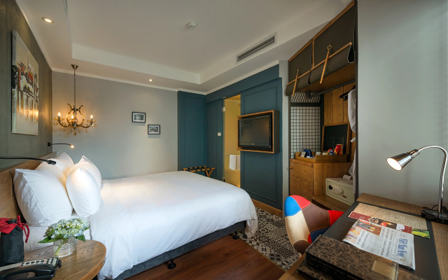 Bespoke Trendy Hotel Hanoi