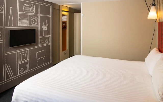 ibis Plymouth