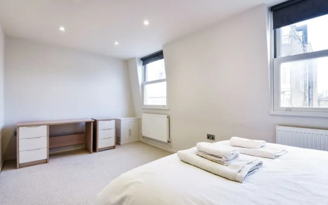 3 Bedroom Apartment near Paddington