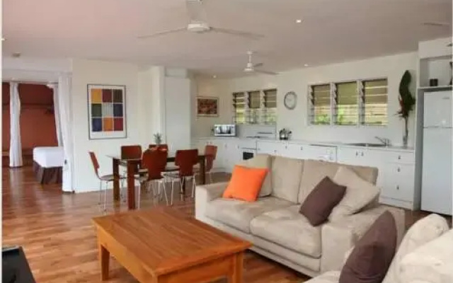 Port Douglas Hideaway Villas