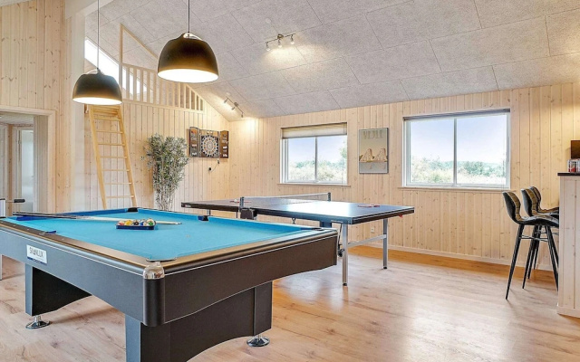 Spacious Holiday Home in Grenå near Sea
