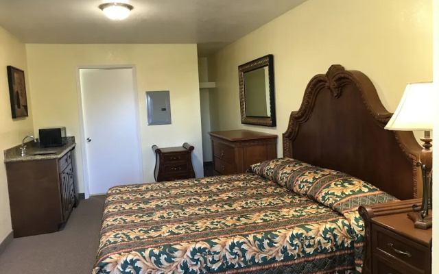Hacienda Motel