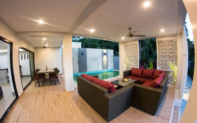 The Elegance Pool Villas