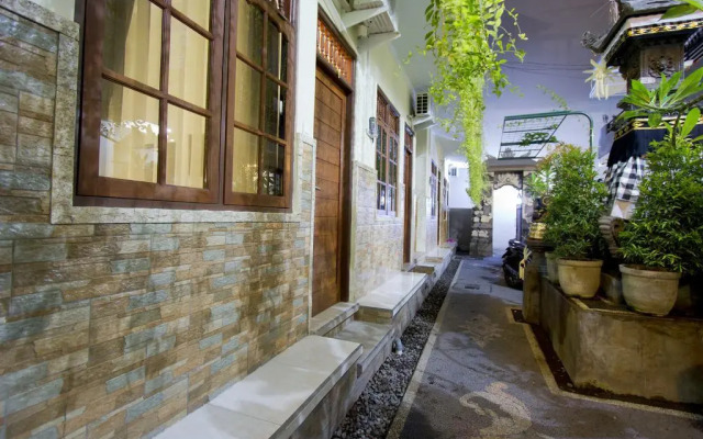 Asta House
