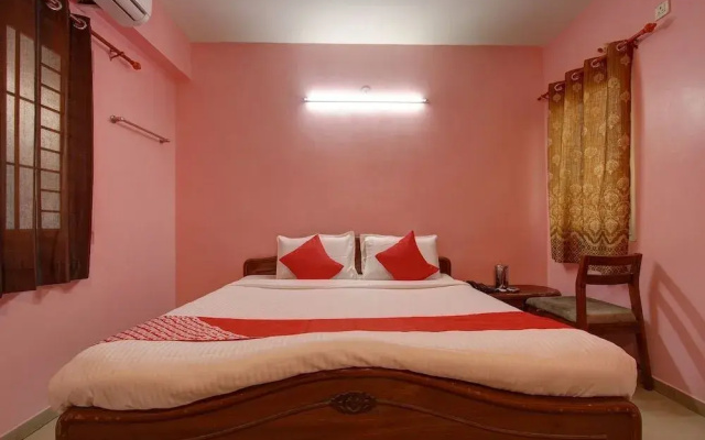 Abbirami Hotels By OYO Rooms