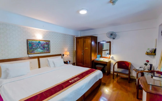 Lantern Hotel