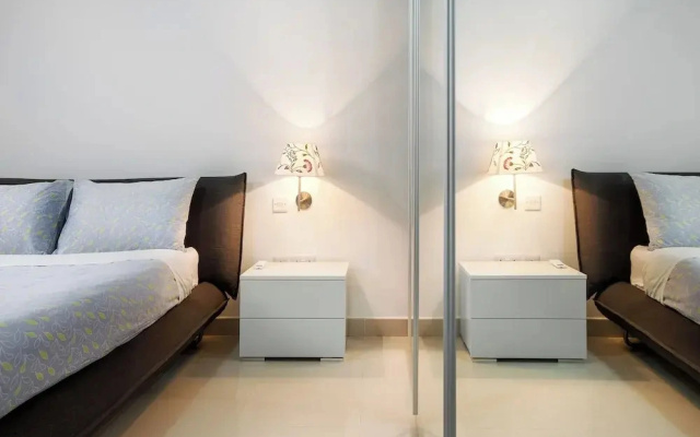 Luxury 3 BR Apartment - heart of Sliema