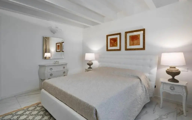 Villa Bianca Luxury Apartments