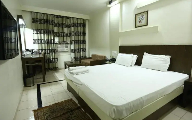 Pagoda Hotel