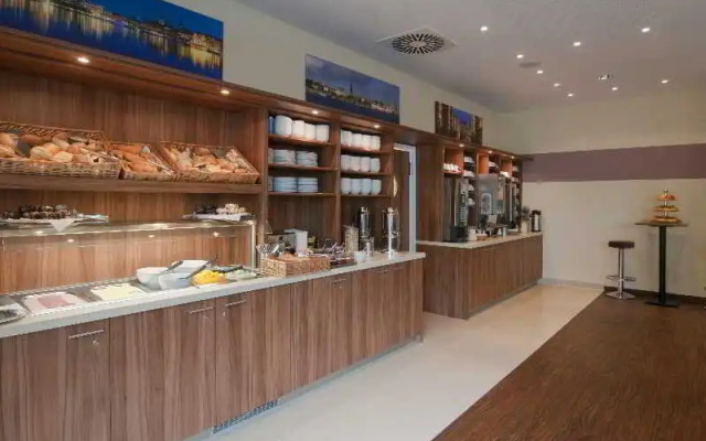 Holiday Inn Express Düsseldorf - City