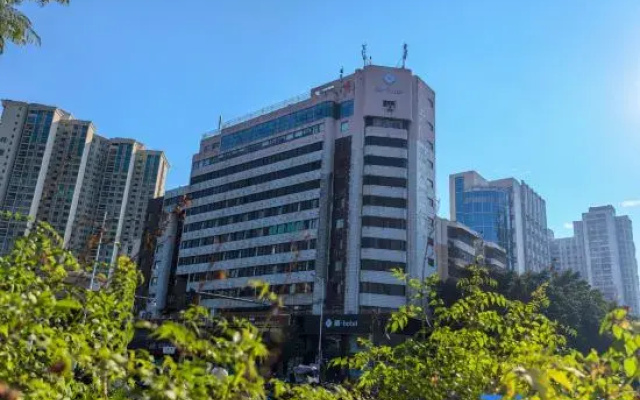 Xi Hotel·Shenzhen Main Anhai Yafen CityXin'an Park Subway Station