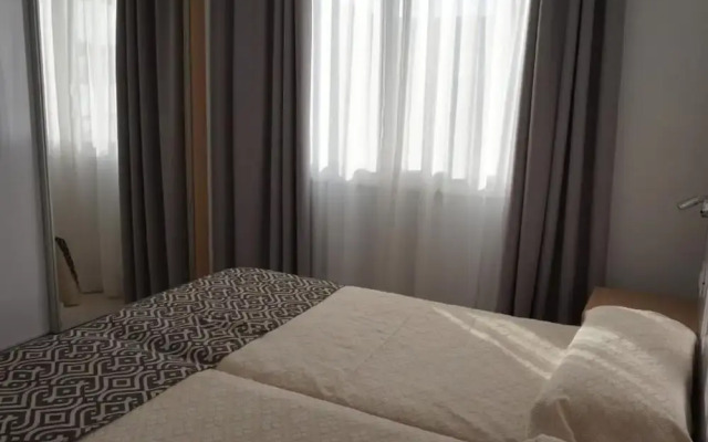 Apartment Tenerife Near Sea & Pool