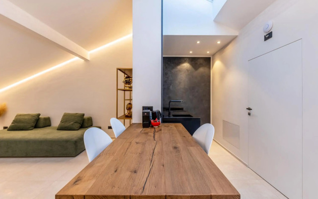 App 7 Palazzo Cavour