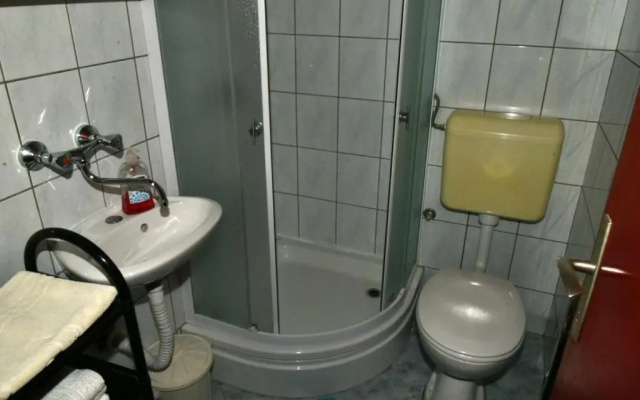 Apartment Ivo- 30m from the beach
