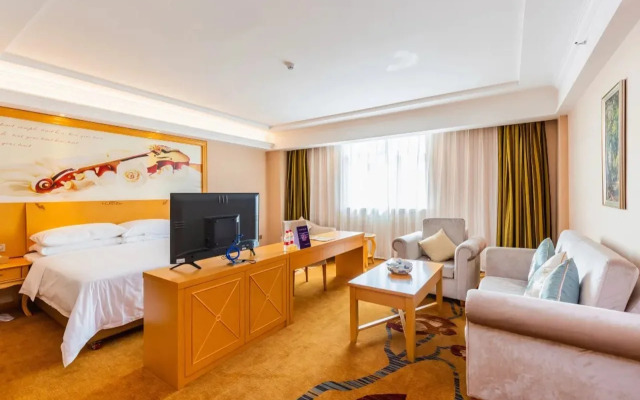 Vienna Hotel Foshan High-speed Railway Station Guidan Road Branch